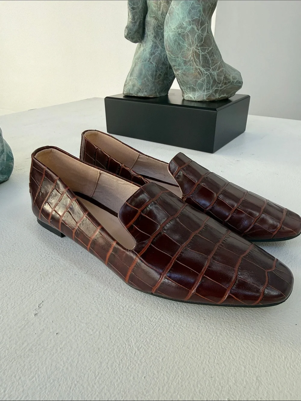 Zara Women’s Croc-Embossed Dark Brown Leather Slip-On Loafers